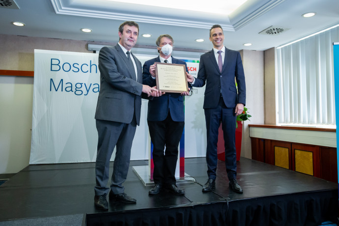 Hungary's first Artificial Intelligence Industrial Department was handed over in cooperation of Bosch and ELTE