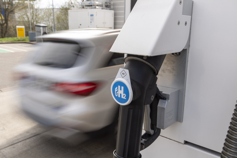 Bosch hydrogen offensive: technology for climate-neutral factories and zero-carbon traffic