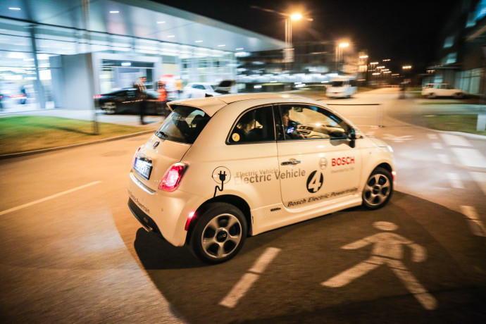 Elektromobilitás Fejlesztő Központ létrehozása a Robert Bosch Kft-nél