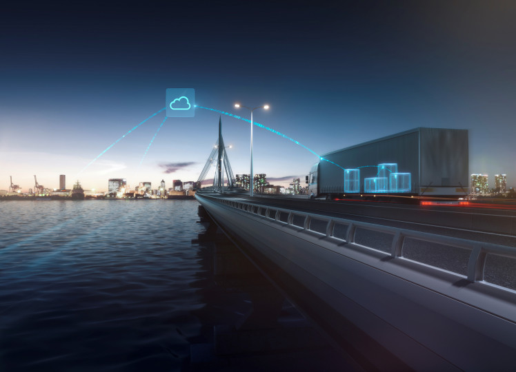 Bosch technológiával "okosan"– a hálózatba kapcsolt teherautók és az okosotthonok közös előnyei