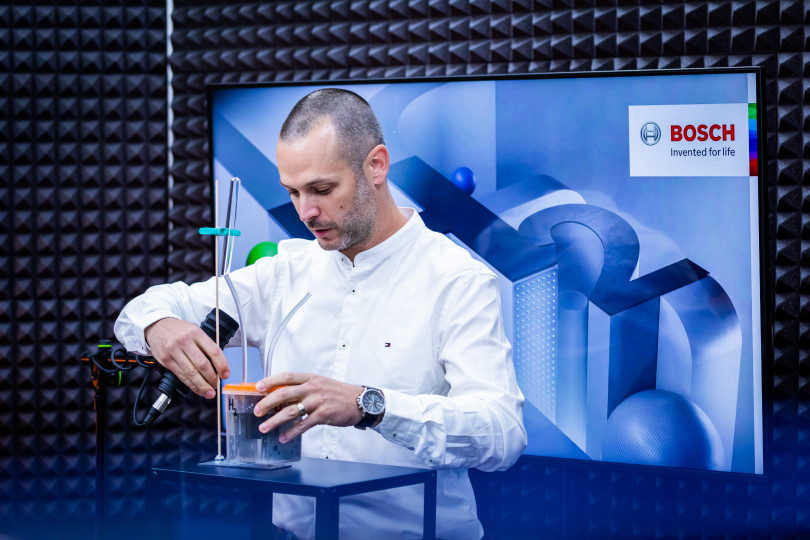 Green Hydrogen Revolution: colourless, odourless and can save the world