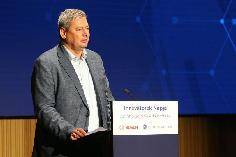 Bosch×Richter közös kutatás: a magyarok egészséget, fenntarthatóságot, biztonságot és kényelmet várnak az innovációtól és a mesterséges intelligenciától