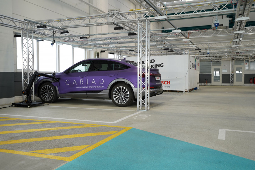 Driverless navigation to charge spots – thanks to Bosch and VW subsidiary Cariad