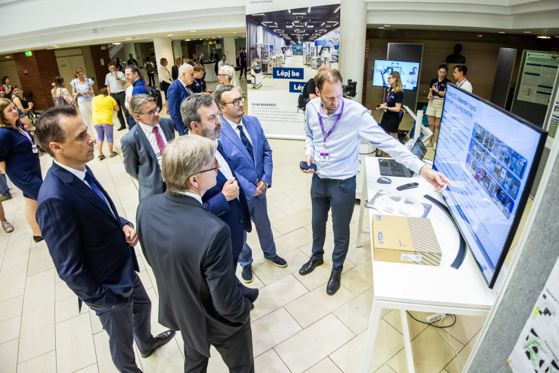ELTE-Bosch: writing the future of AI together in Hungary