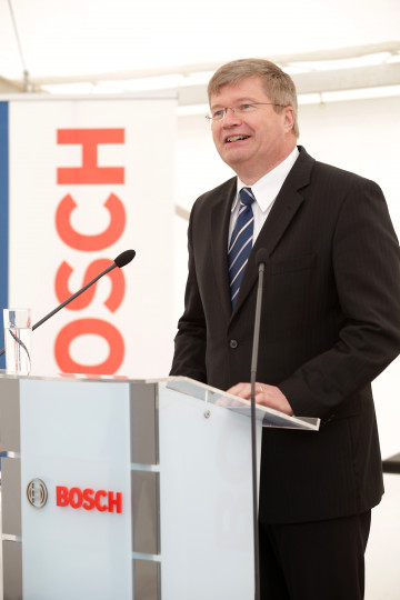 Új központi bázis Budapesten - Bosch alapkőletétel: harmincmilliárdos beruházás