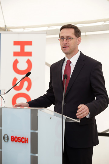 Új központi bázis Budapesten - Bosch alapkőletétel: harmincmilliárdos beruházás