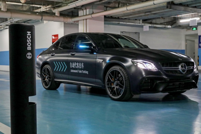 World first: Bosch and Daimler obtain approval for driverless parking without human supervision