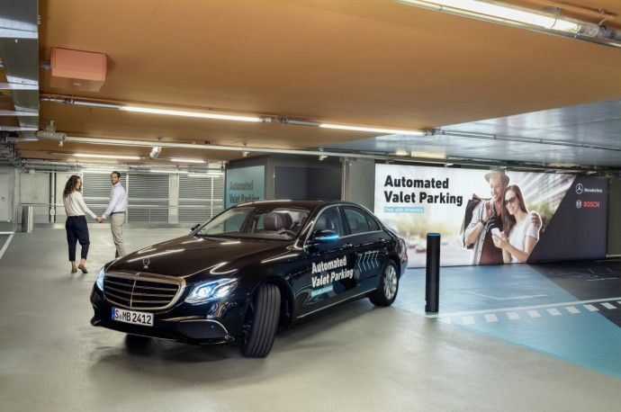 World first: Bosch and Daimler obtain approval for driverless parking without human supervision