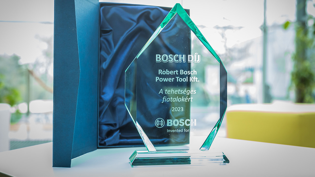 Bosch-díj: két miskolci végzős egyetemistát jutalmaztak