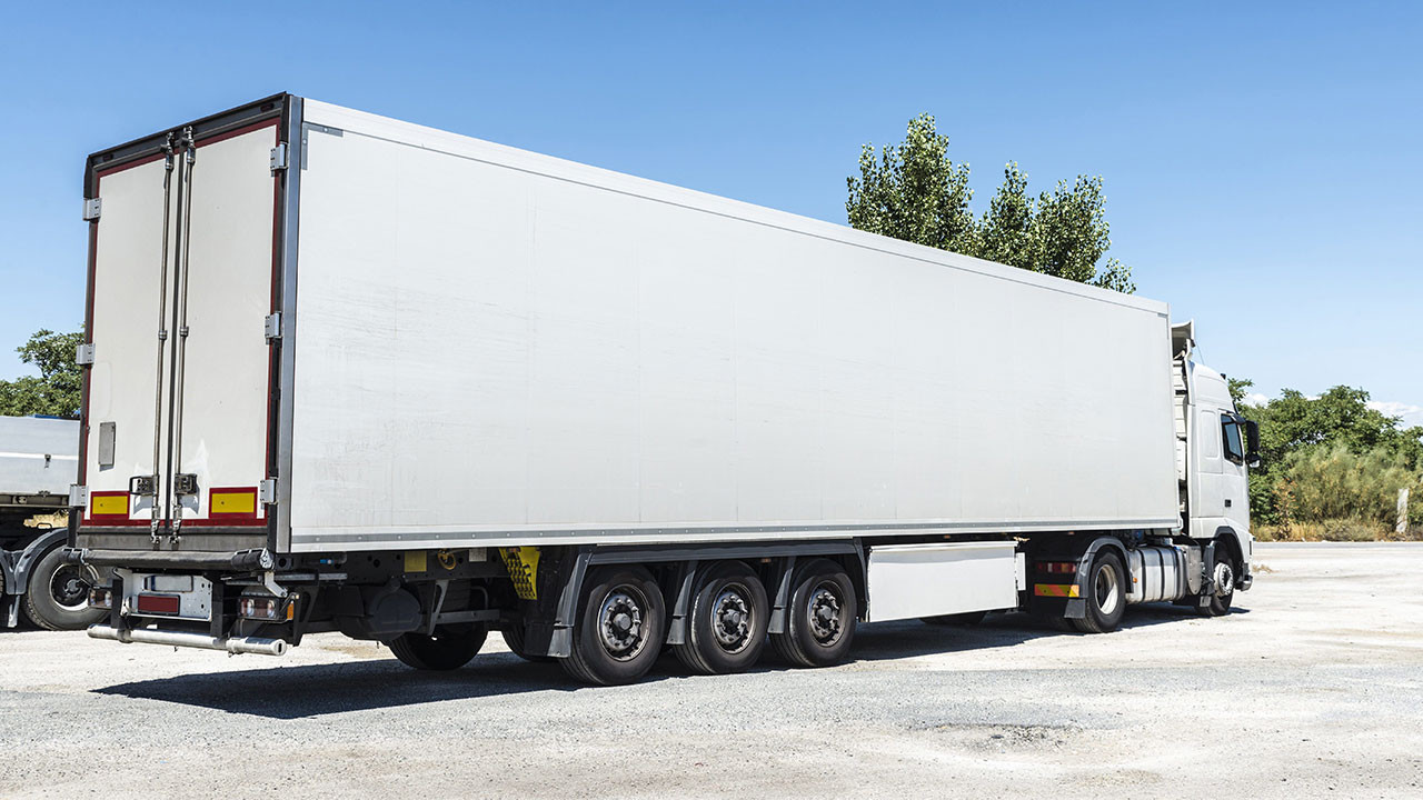 Bosch presents electromobility for semitrailers